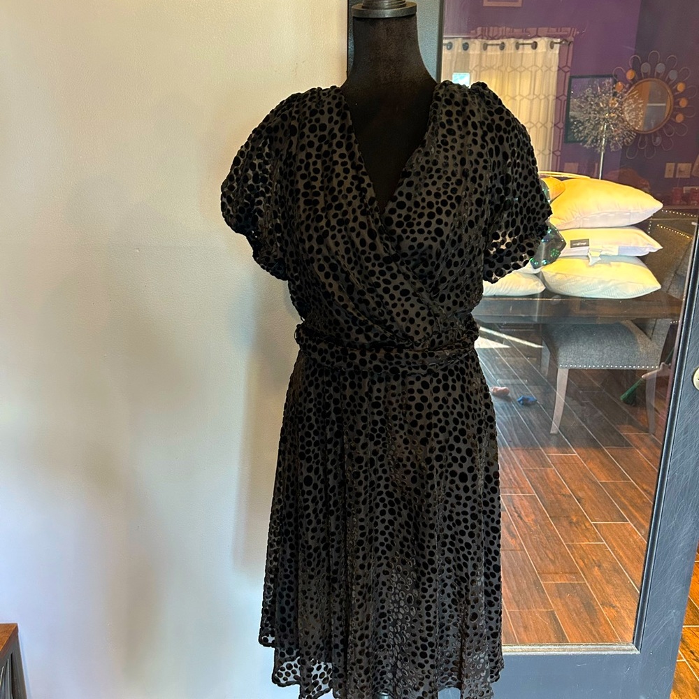 DKNY, retro 40’s style dress.